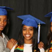 photobooth GradFest three friends